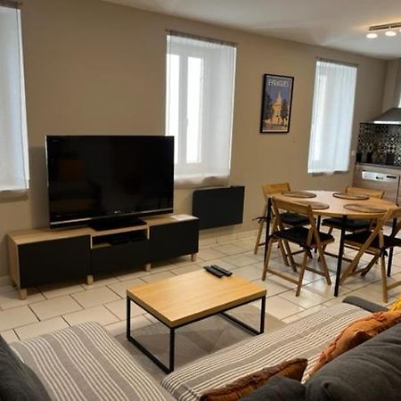 Bel Appartement 2 Chambres Au Coeur Du Village Eyragues Eksteriør billede