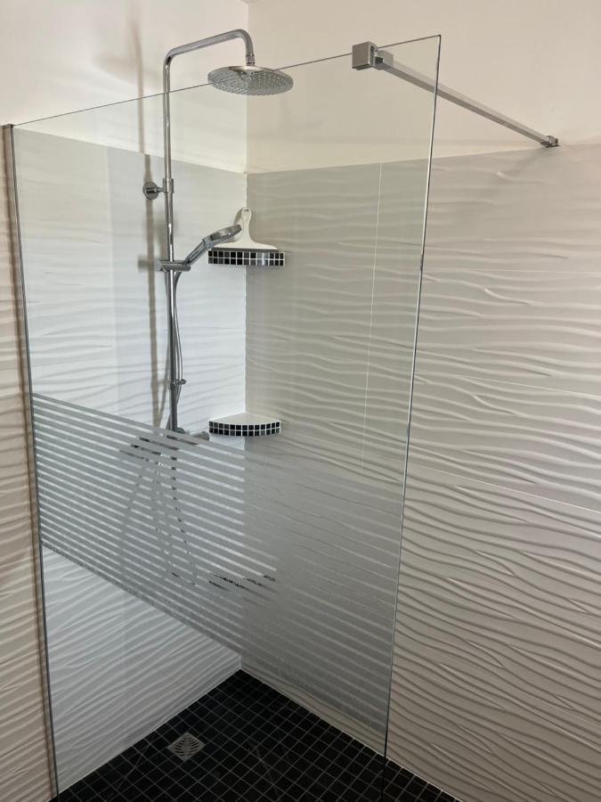 Bel Appartement 2 Chambres Au Coeur Du Village Eyragues Eksteriør billede
