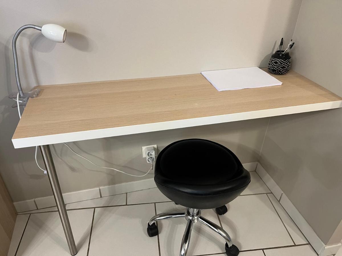 Bel Appartement 2 Chambres Au Coeur Du Village Eyragues Eksteriør billede